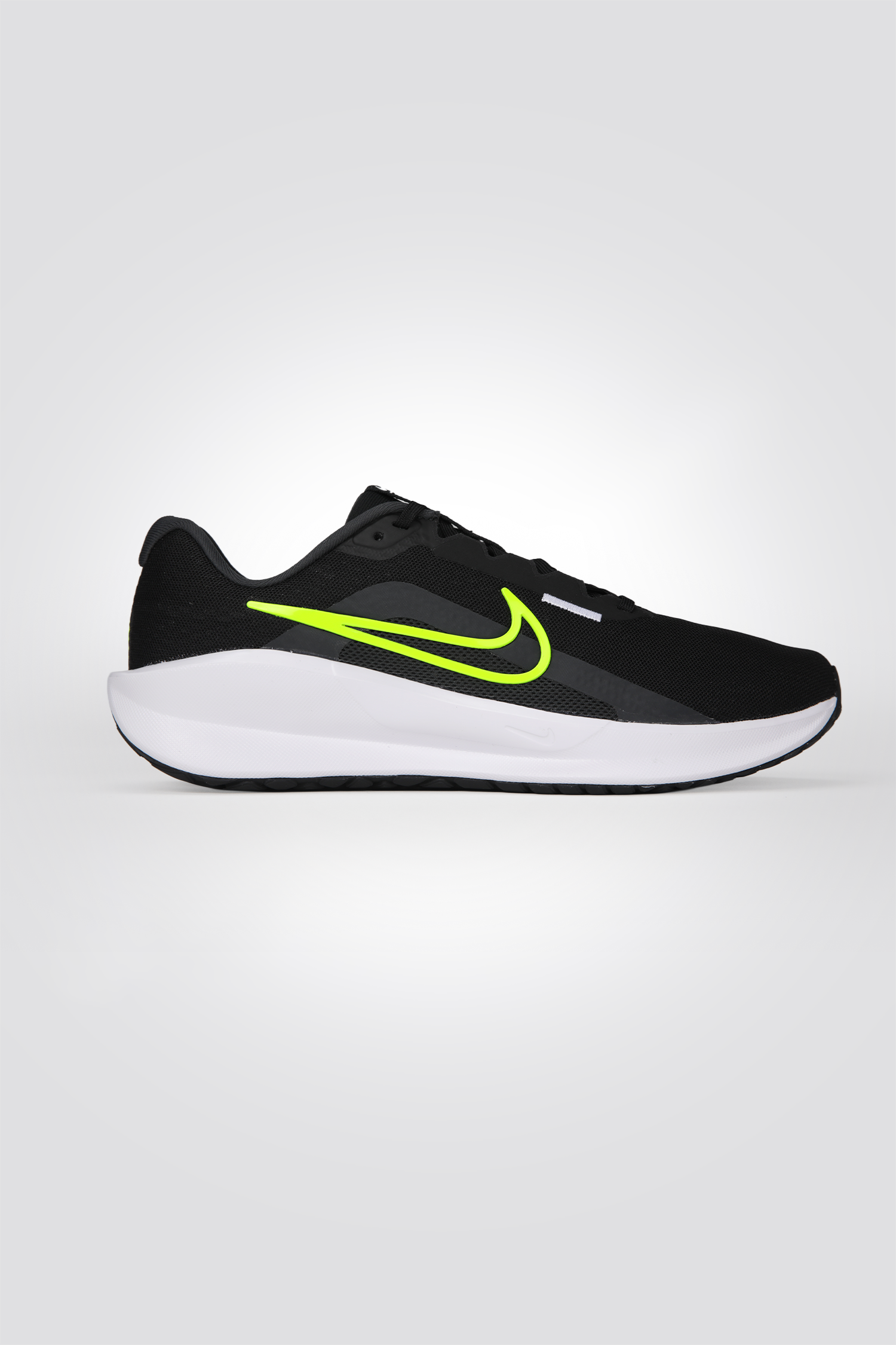 נעלי ספורט Nike Downshifter 13 לגברים 