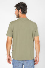 טישירט בצבע ירוק לגברים