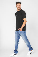 טישירט בצבע שחור לגברים