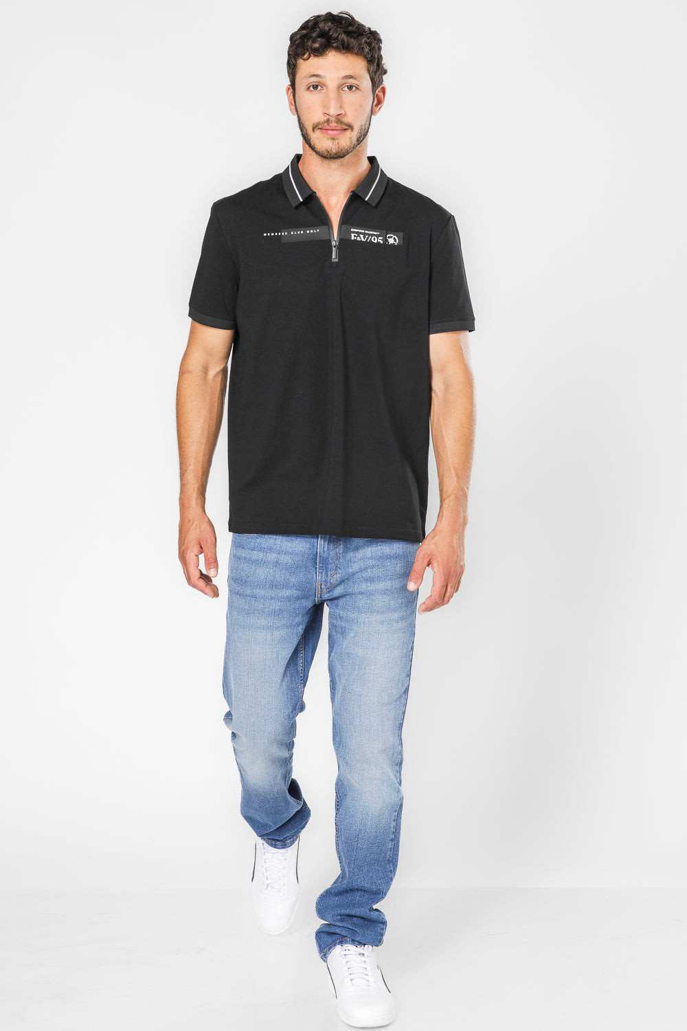 חולצת פולו בצבע שחור לגברים