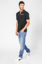 חולצת פולו בצבע שחור לגברים