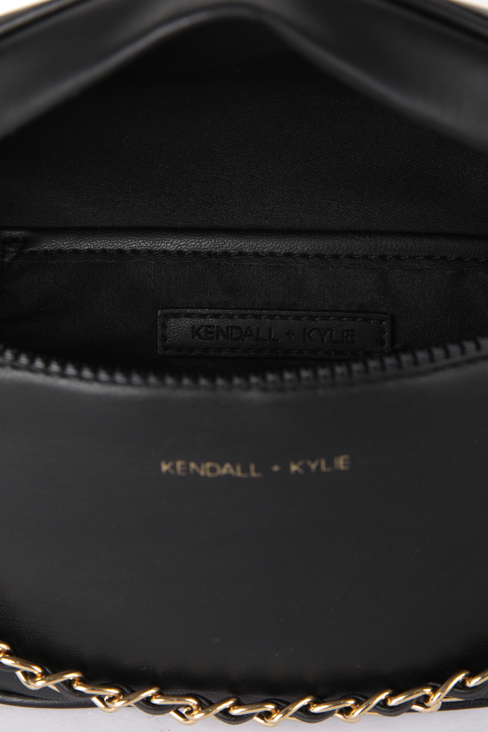 תיק צד לנשים בצבע שחור