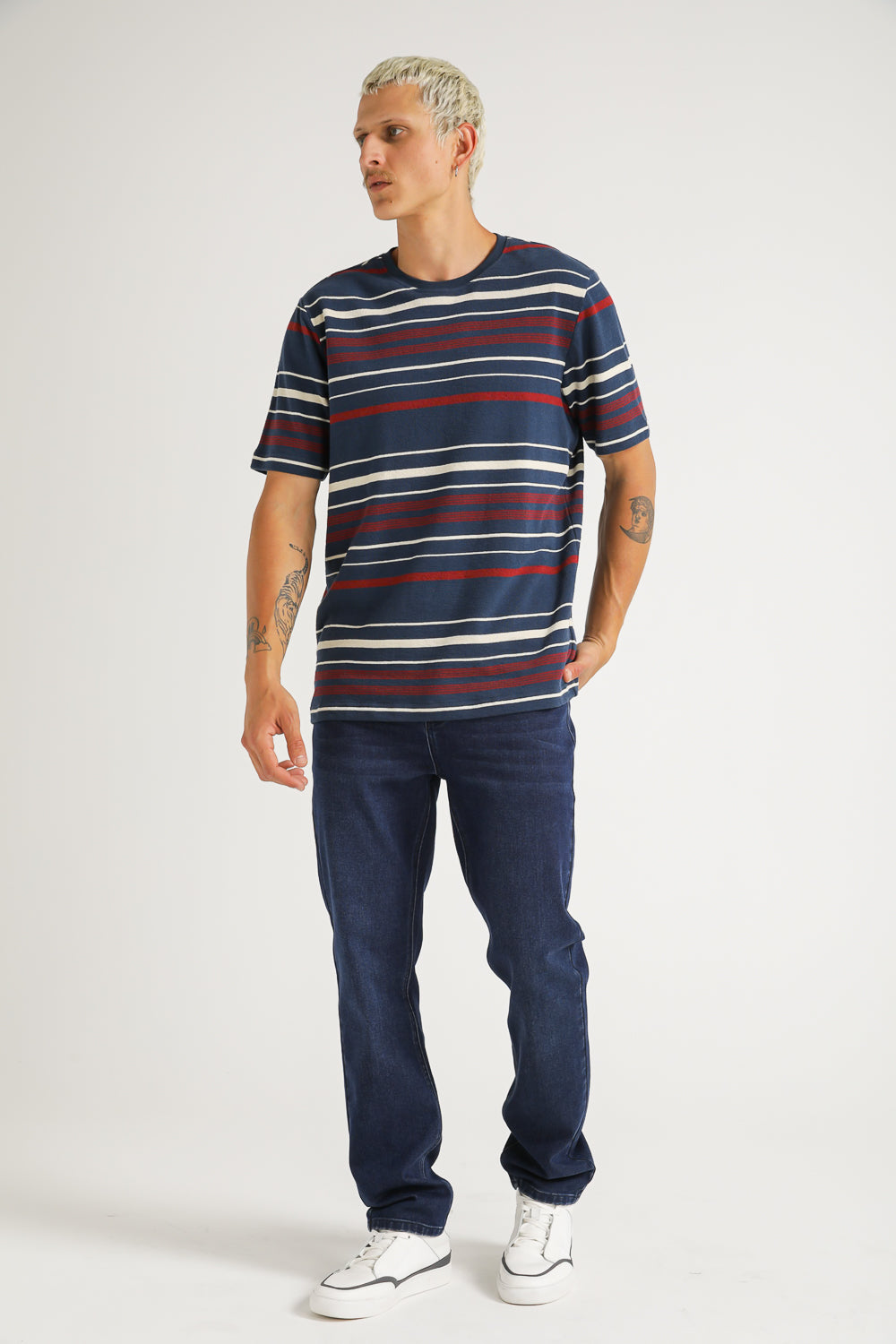 חולצת טישירט עם הדפס פסים | קנת קול