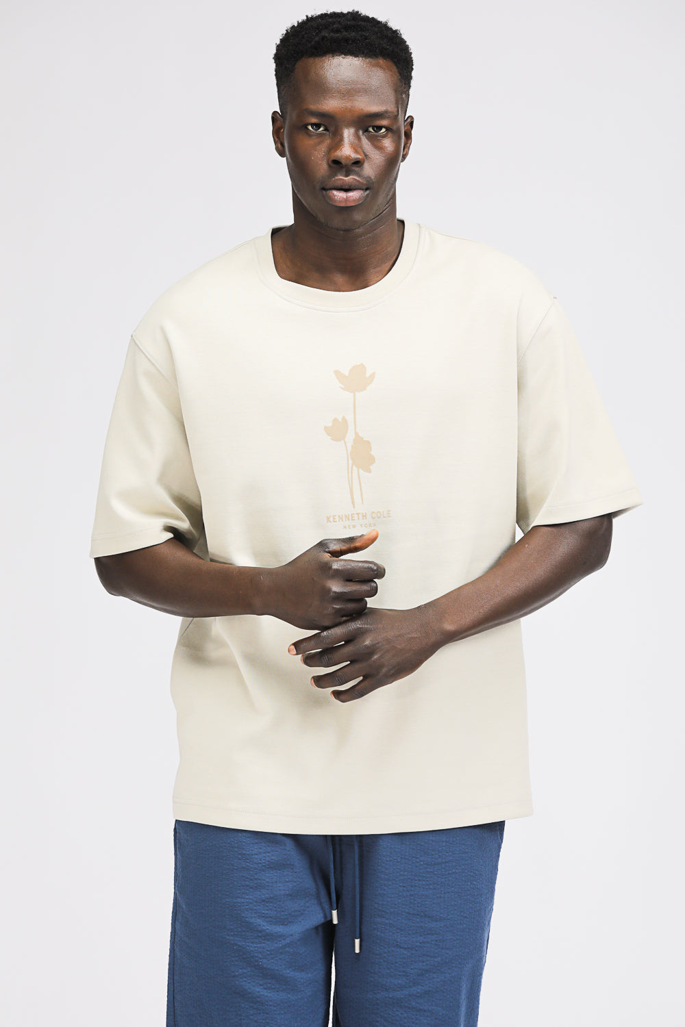 טישירט בגזרת אוברסייז עם הדפס פרח | קנת קול