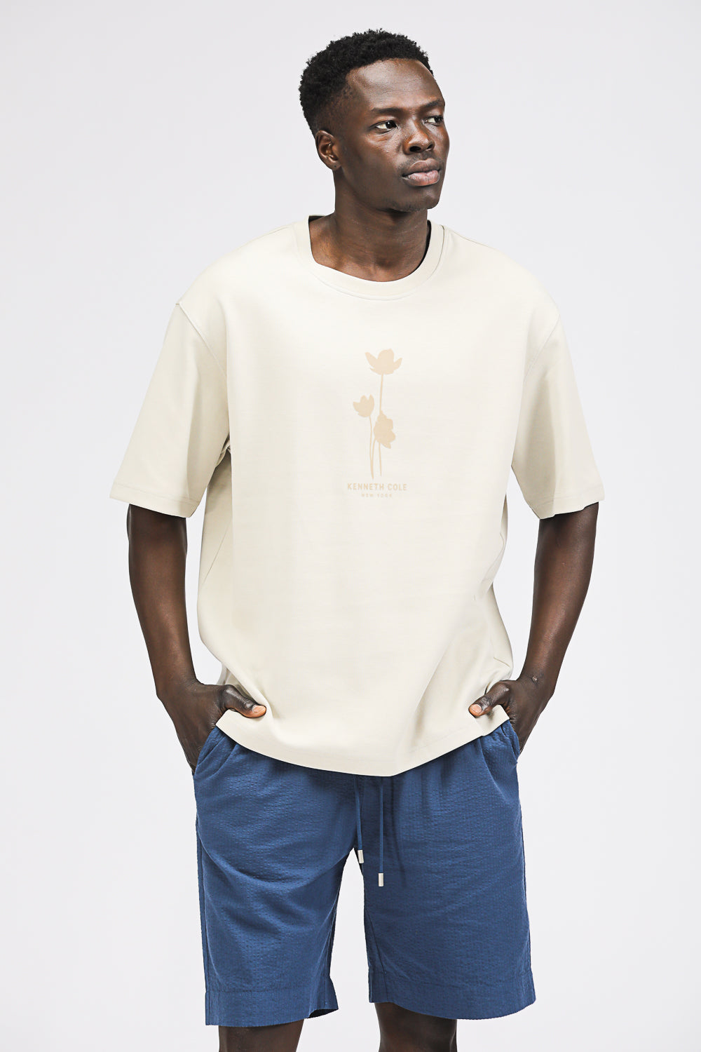 טישירט בגזרת אוברסייז עם הדפס פרח | קנת קול