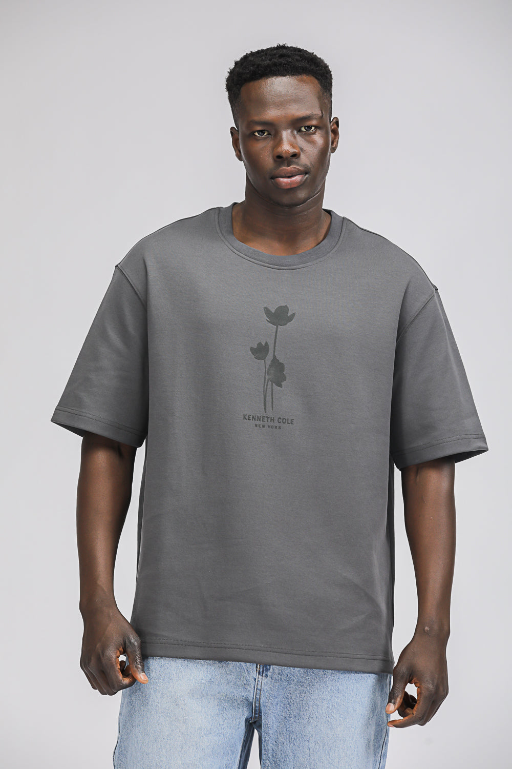 טישירט בגזרת אוברסייז עם הדפס פרח | קנת קול