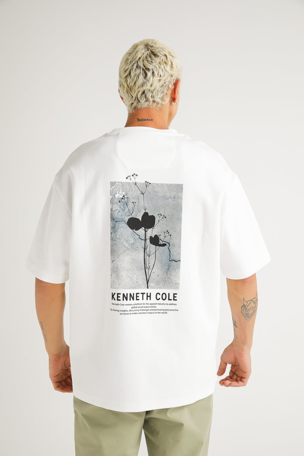 טישירט בגזרת אוברסייז הדפס פרח | קנת קול