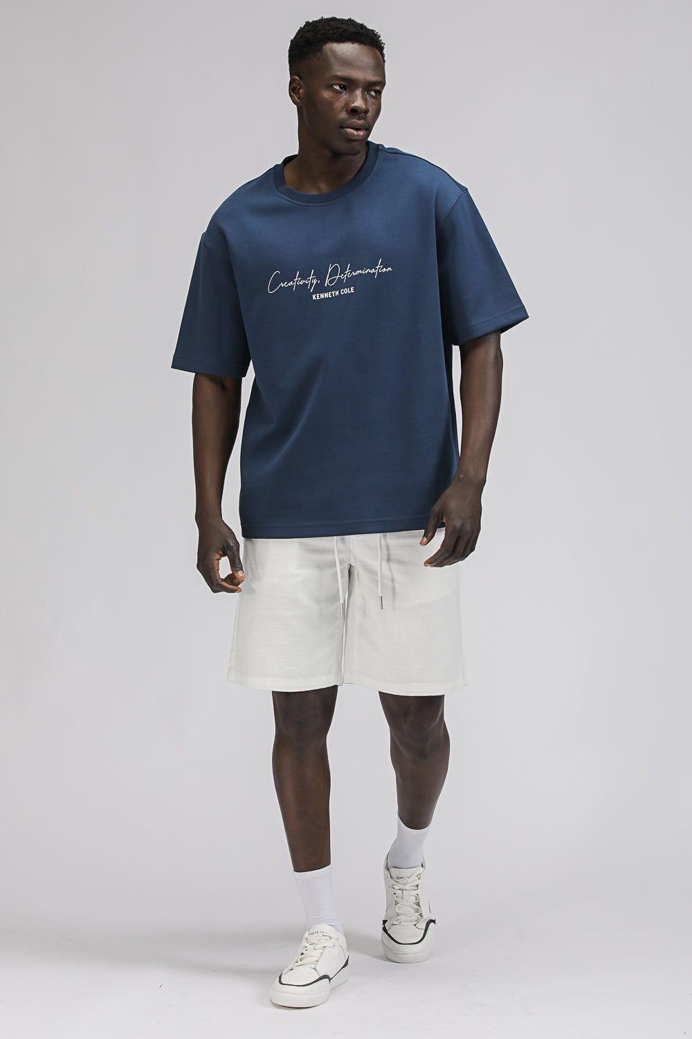 טישירט בגזרת אוברסייז עם הדפס | קנת קול