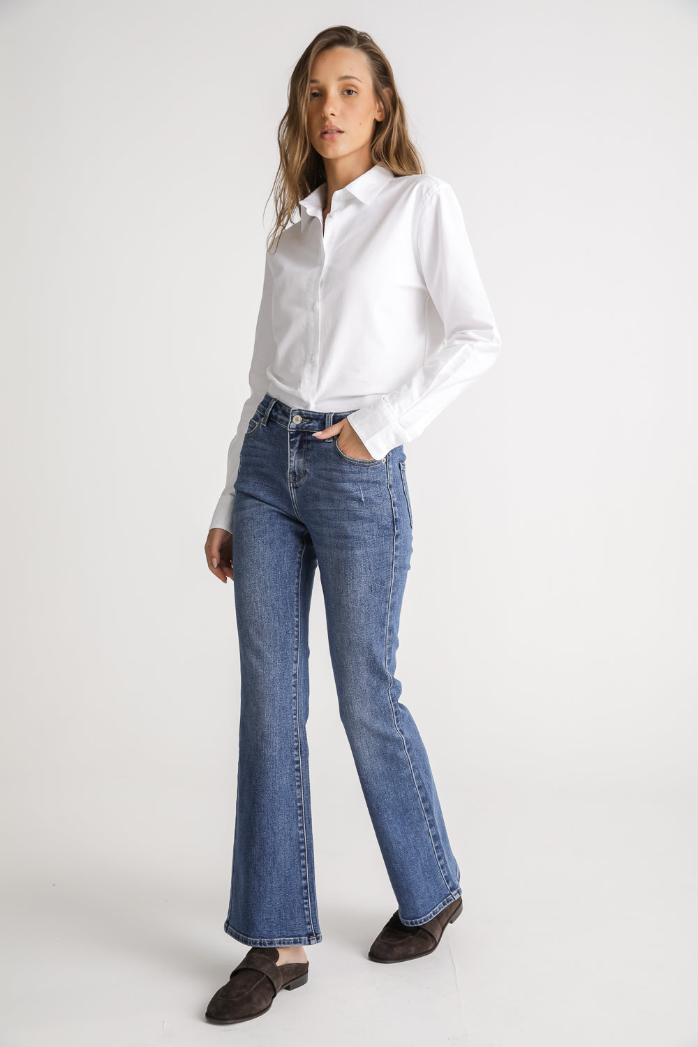 מכנסי ג'ינס בגזרת Boot cut לנשים | קנת קול
