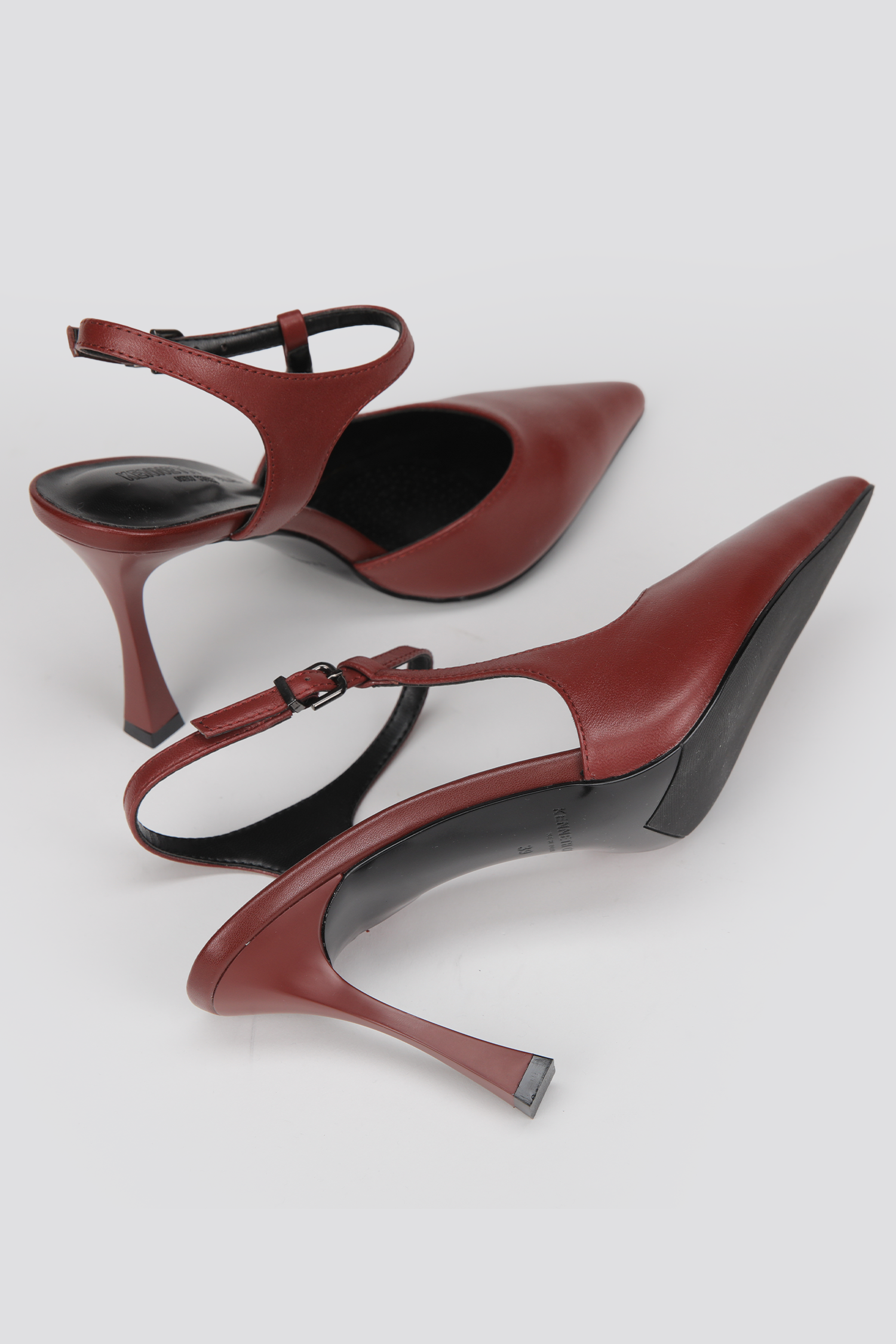 נעלי עקב שפיץ לנשים | קנת קול 