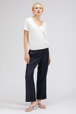 טישירט סריג לנשים עם מפתח V | קנת קול 