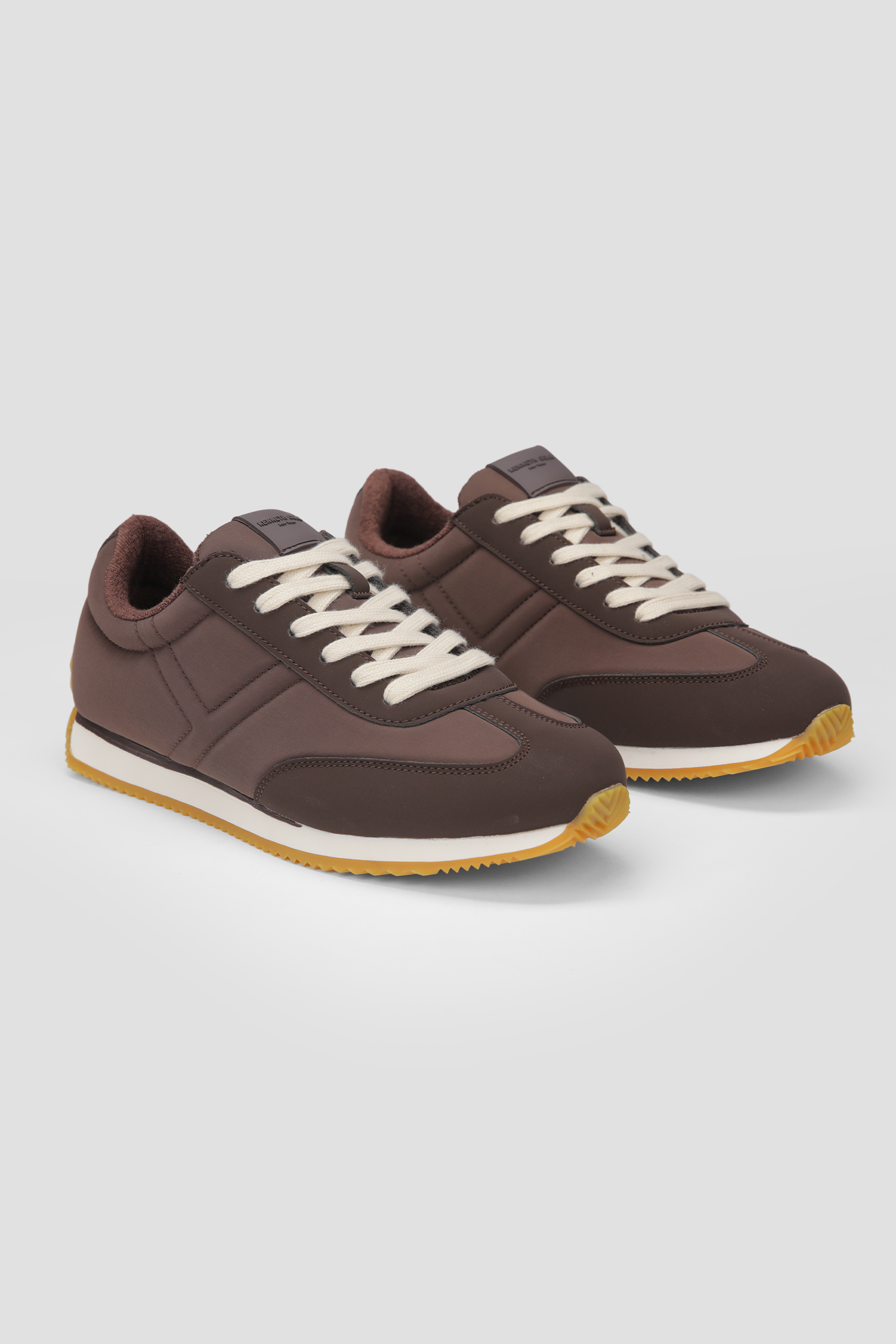 נעלי סניקרס לנשים | קנת קול 