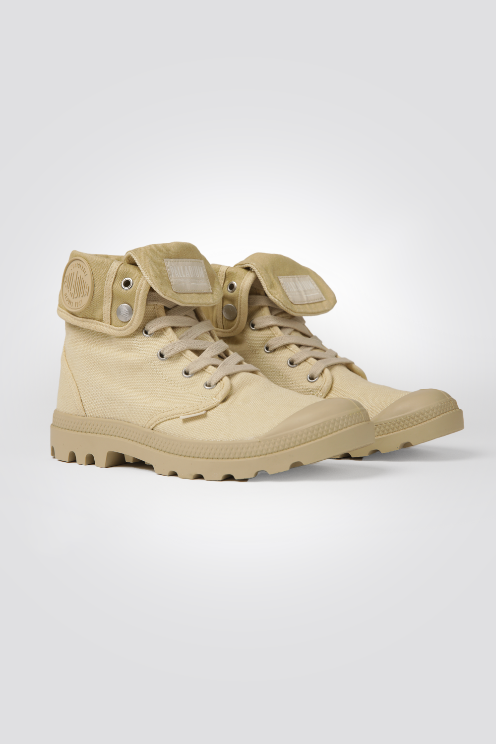 מגפיים לגברים BAGGY בצבע בז'