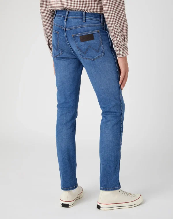 ג’ינס LARSTON בגזרה צרה בצבע כחול