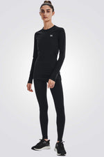 חולצה ספורטיבית Authentics Crew בצבע שחור