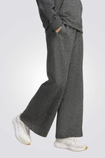 מכנסי ספורט לנשים