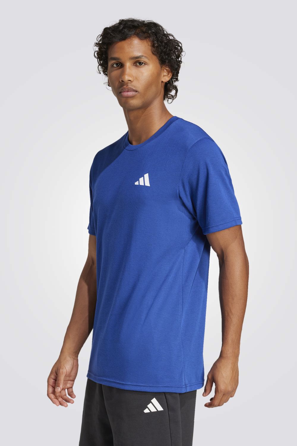 חולצת טישרט לגברים