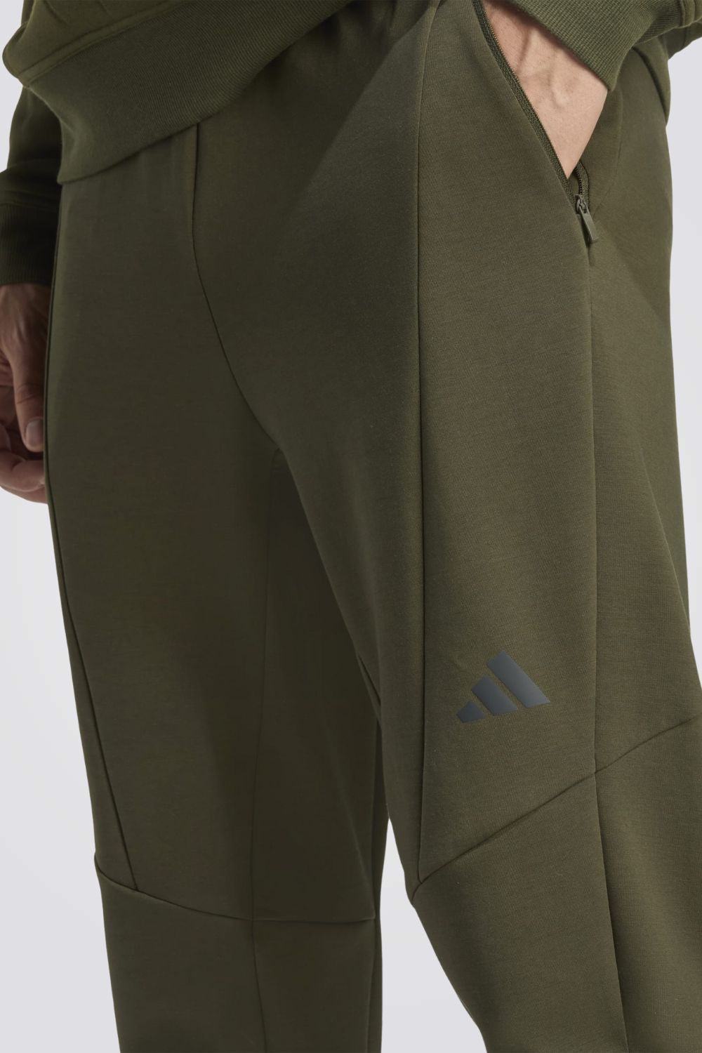 מכנסי טרנינג לגברים