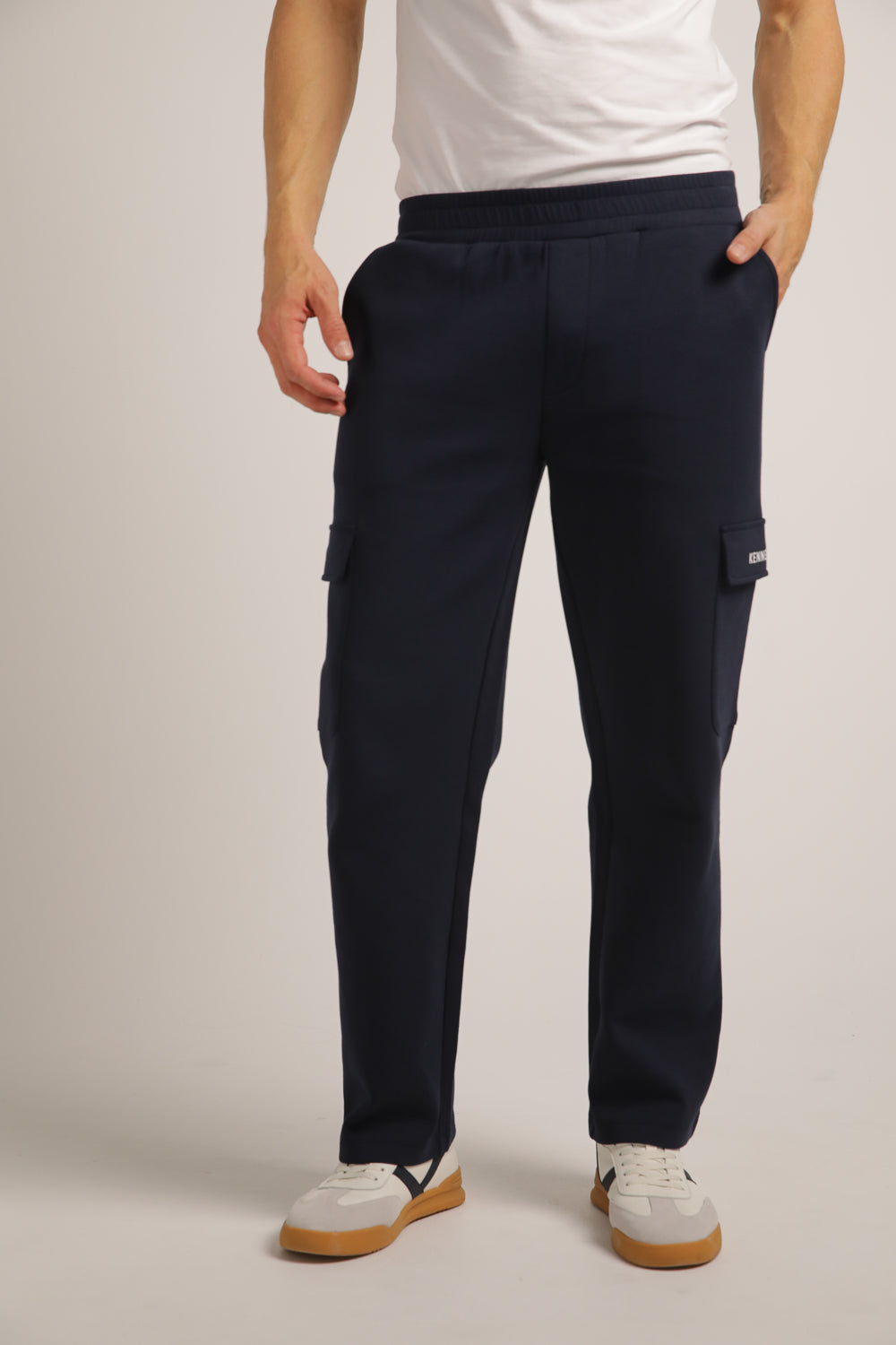 מכנסי טרנינג בסגנון קארגו | קנת קול