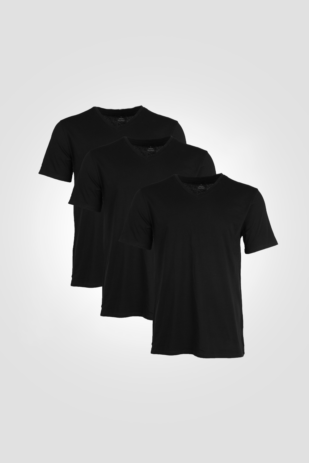 מארז 3 חולצות בייסיק צווארון V בצבע שחור