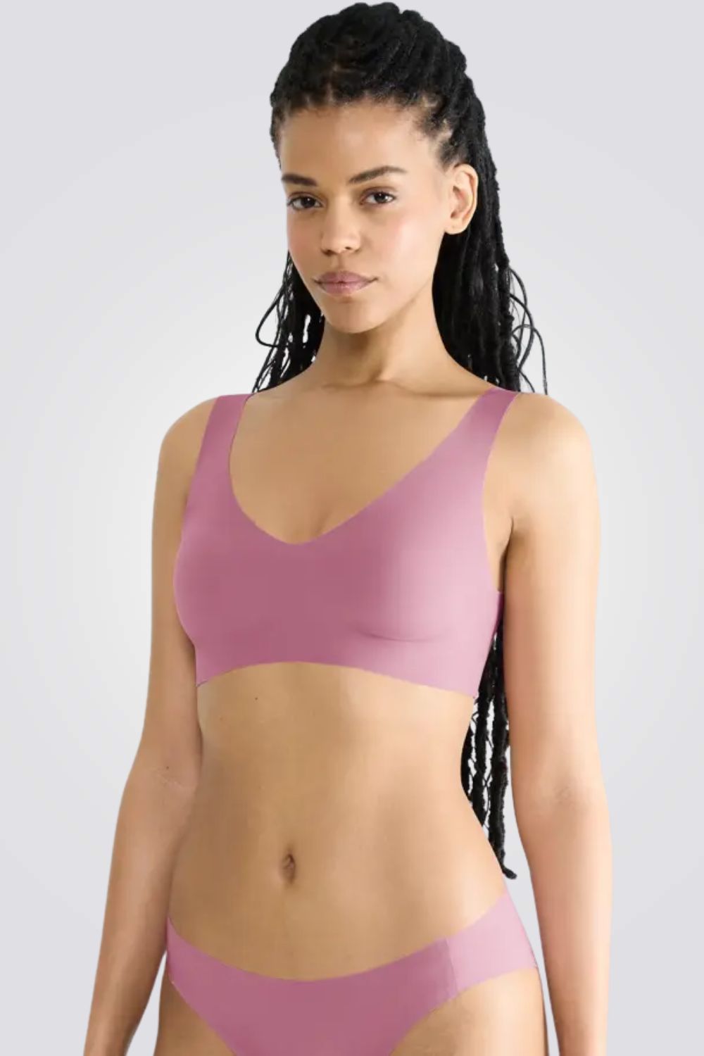 ברלט עם מחשוף וי | סלוגי