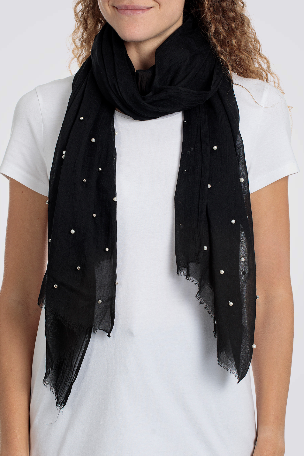 צעיף עם אבנים