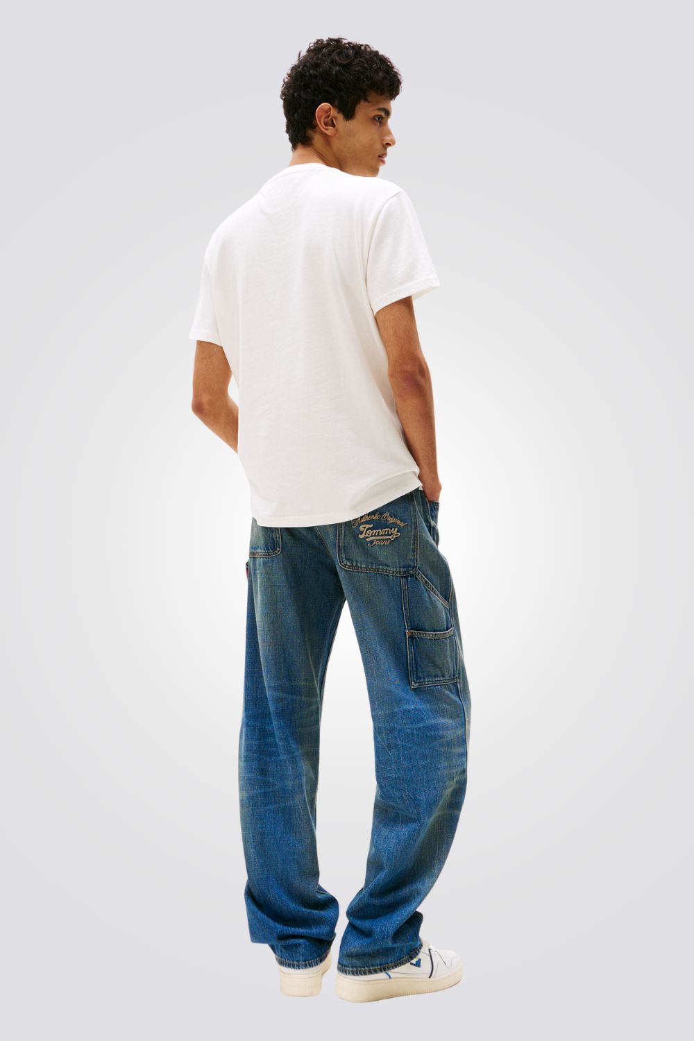 חולצת טישרט לגברים