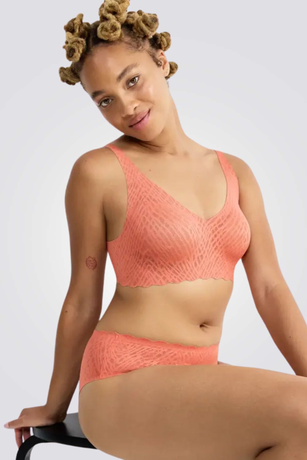 חזיית ברלט לנשים