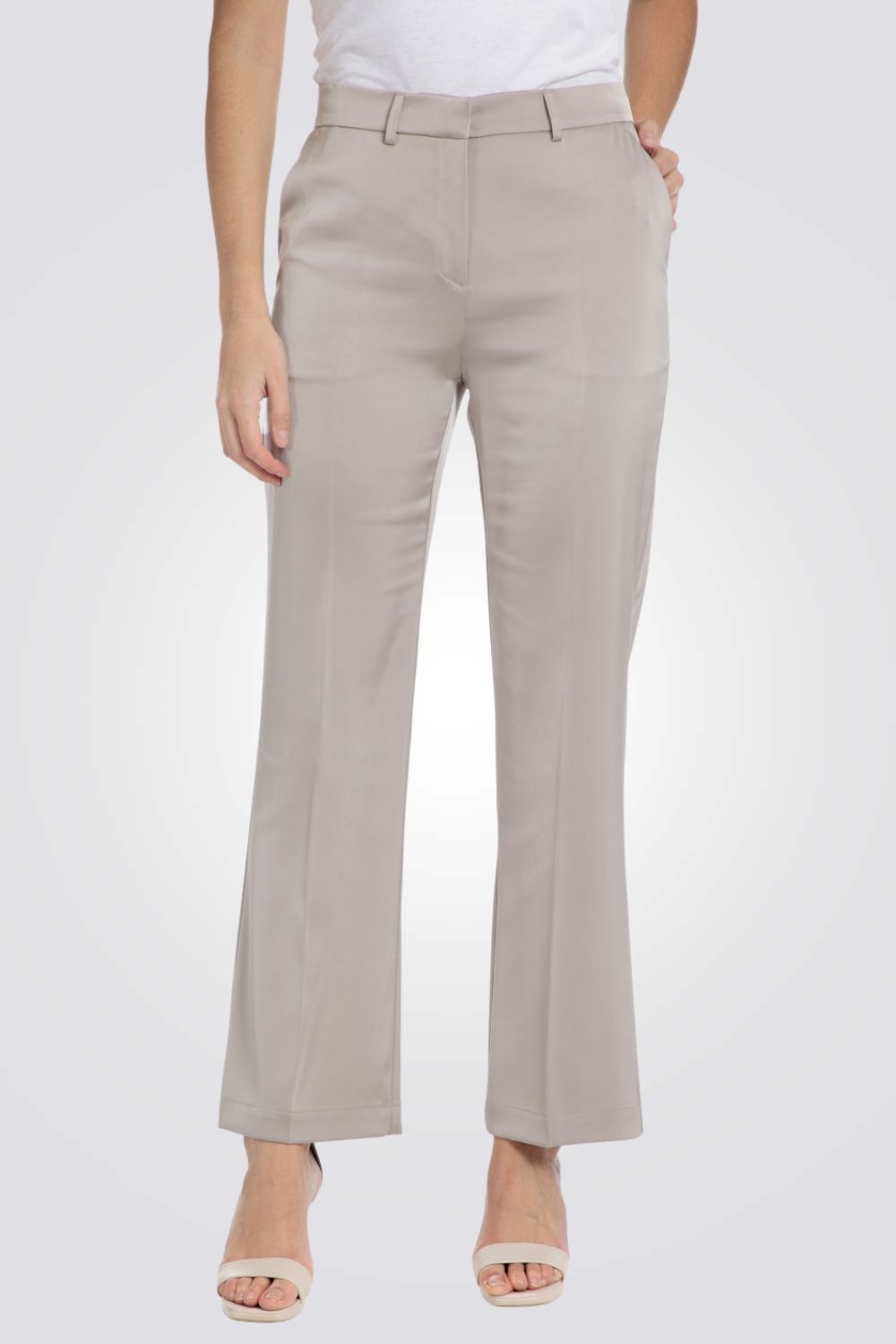 מכנסי סאטן לנשים בצבע בז'