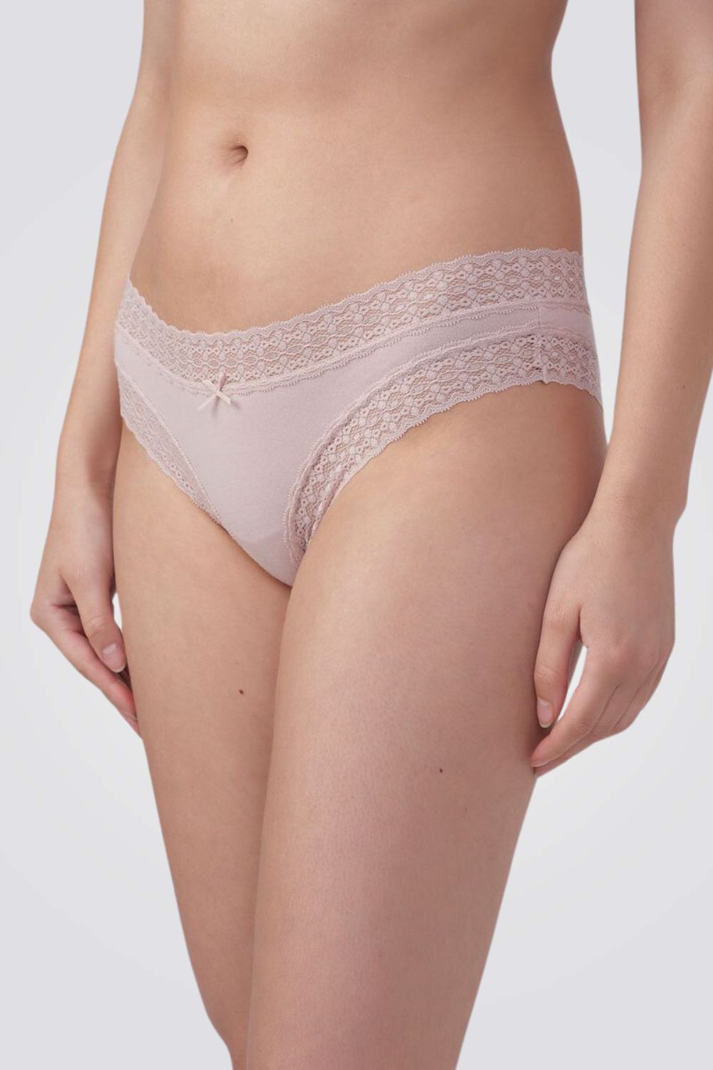 תחתוני צ'יקי בעיצוב תחרה | פנימה