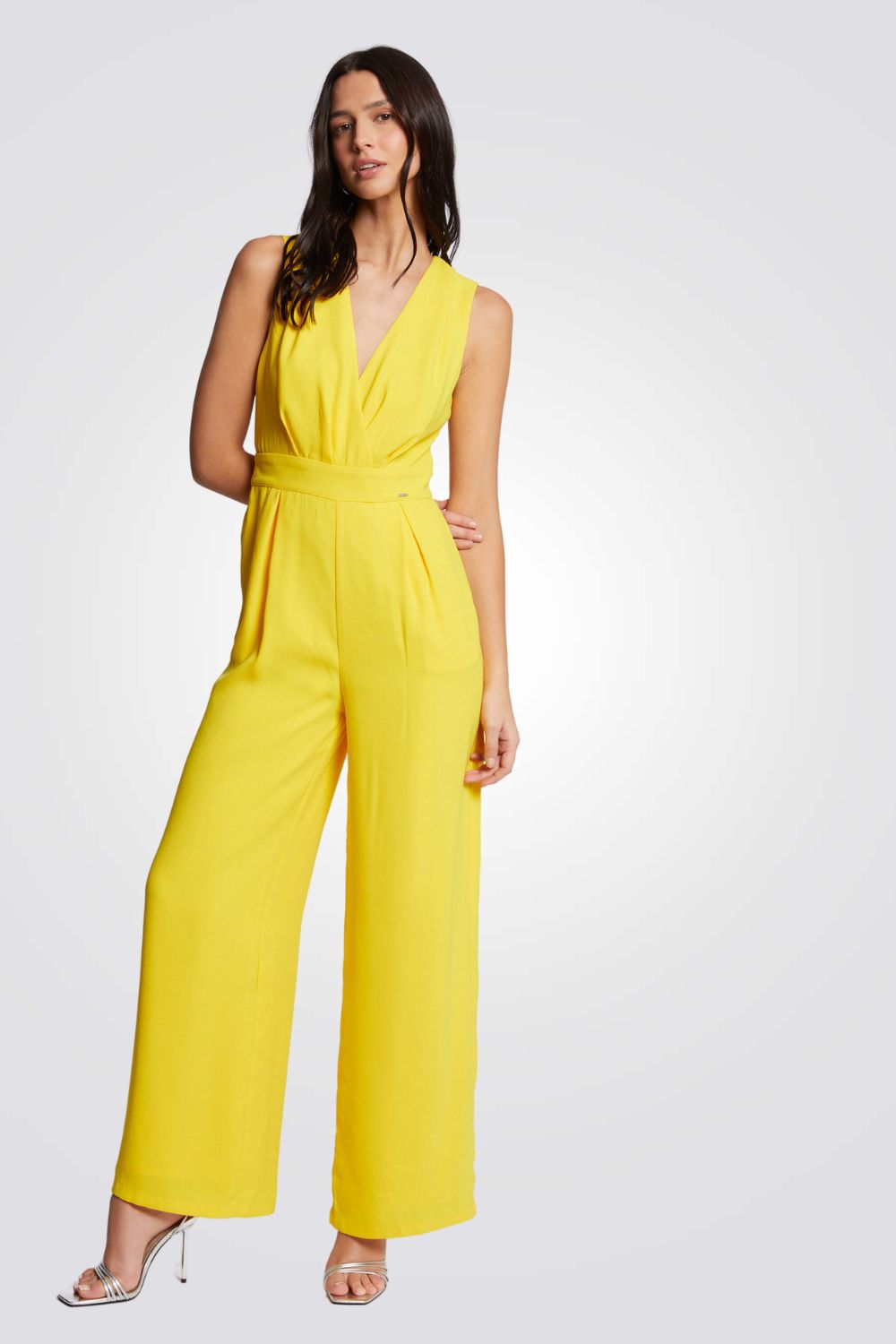 אוברול ארוך Wide Leg בצבע צהוב