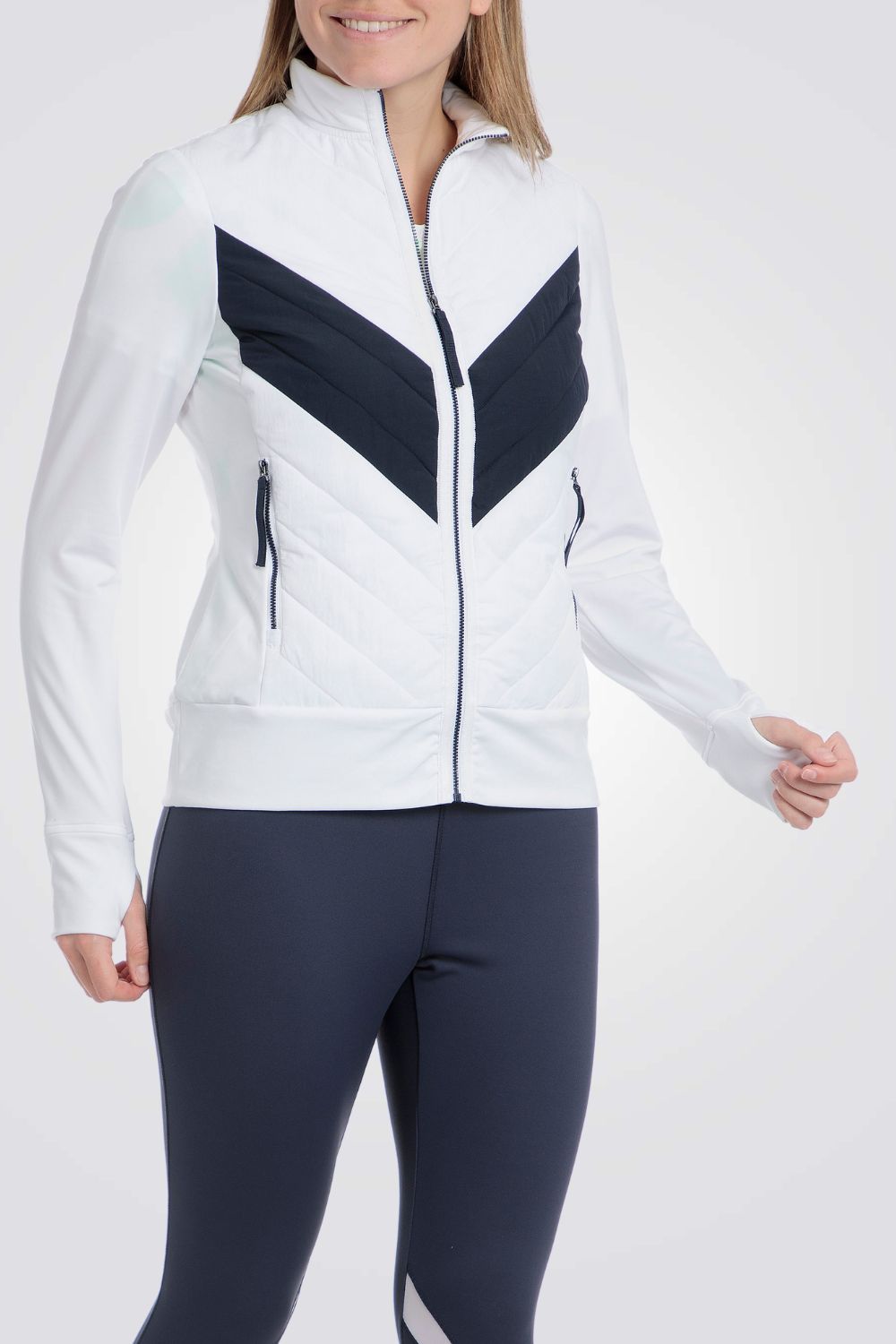 ג'קט מרופד בצבע לבן/נייבי