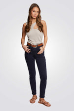 מכנסיים ארוכים סקיני בצבע נייבי