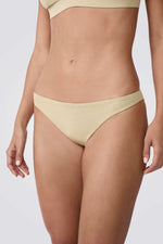 תחתון ביקיני מנצנץ HELIO לנשים