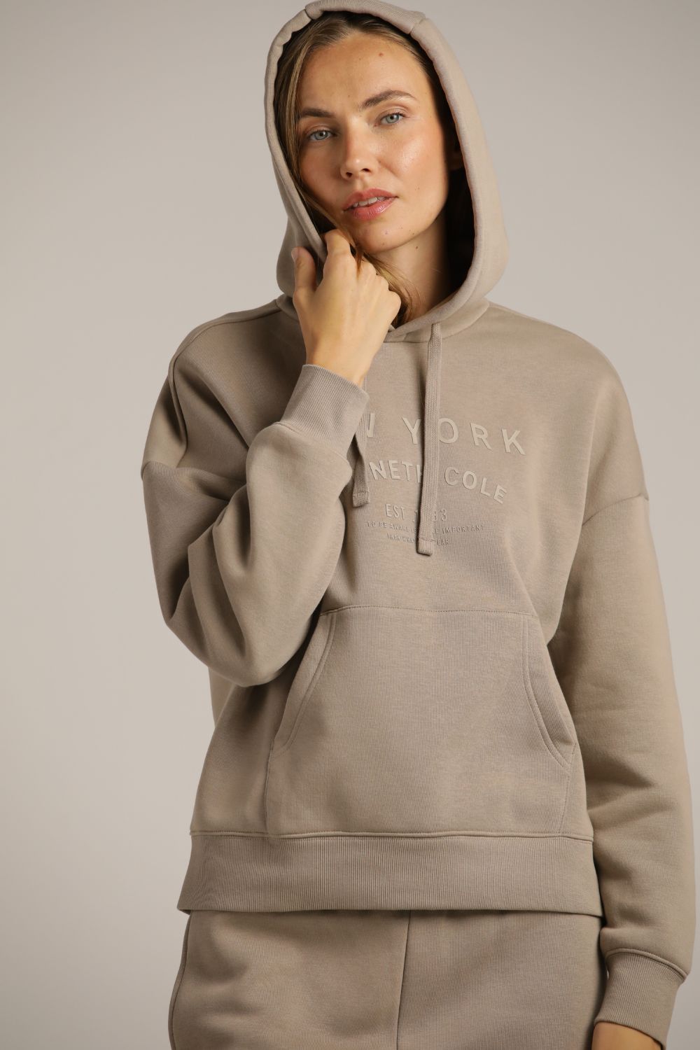 סווטשירט אוברסייז עם כיס קנגרו | קנת קול