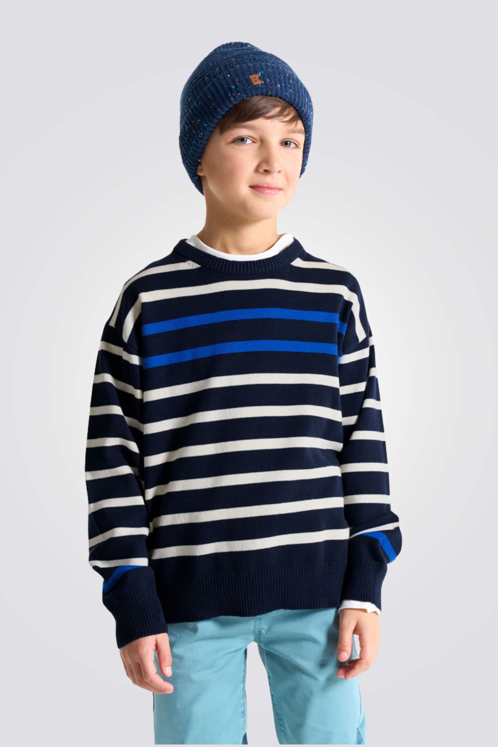 סוודר לילדים בצבע כחול עם פסים | אוקיידי