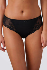 תחתון ביקיני בשילוב תחרה | פמינה