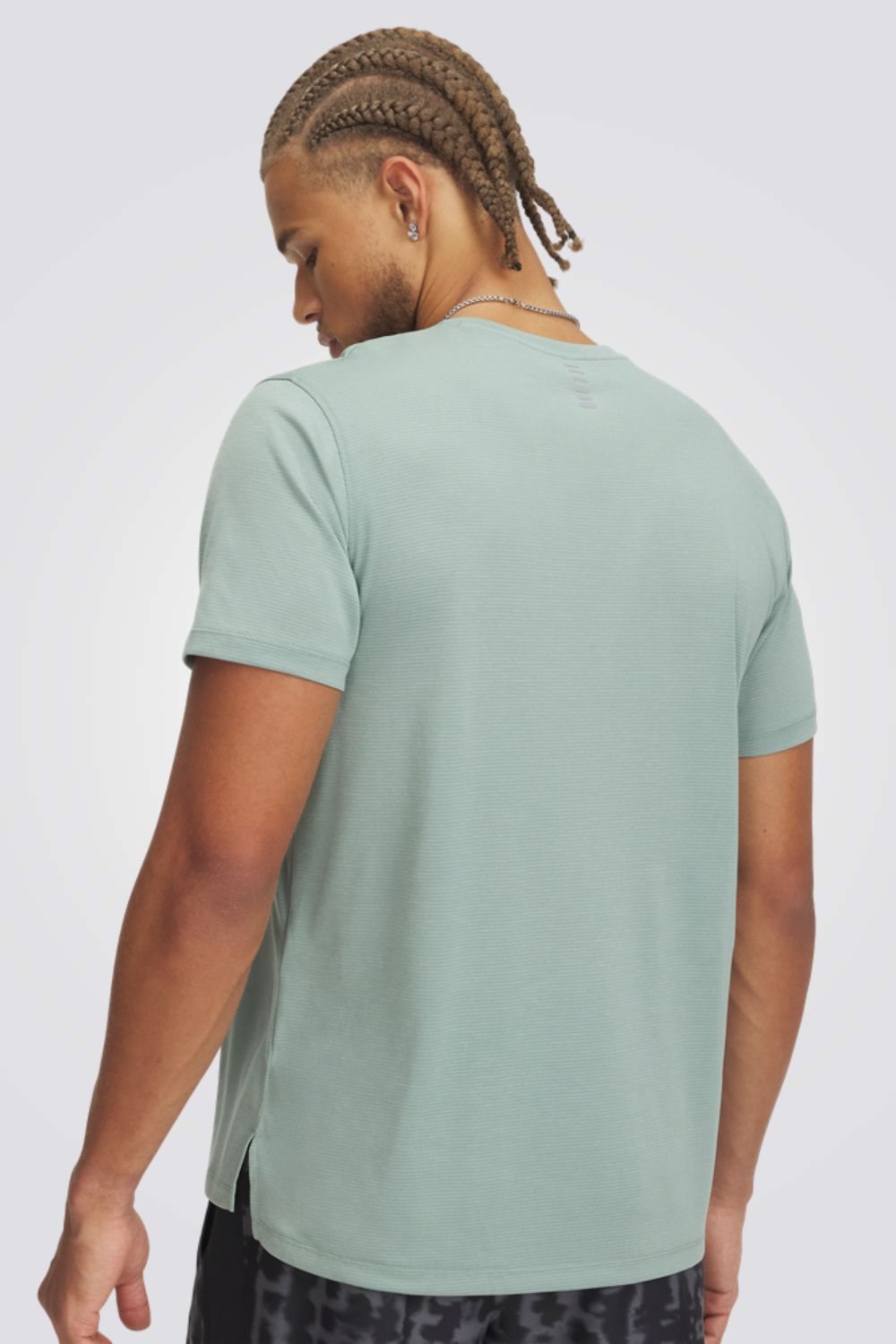 חולצת ספורט UA Launch Shortsleeve לגברים