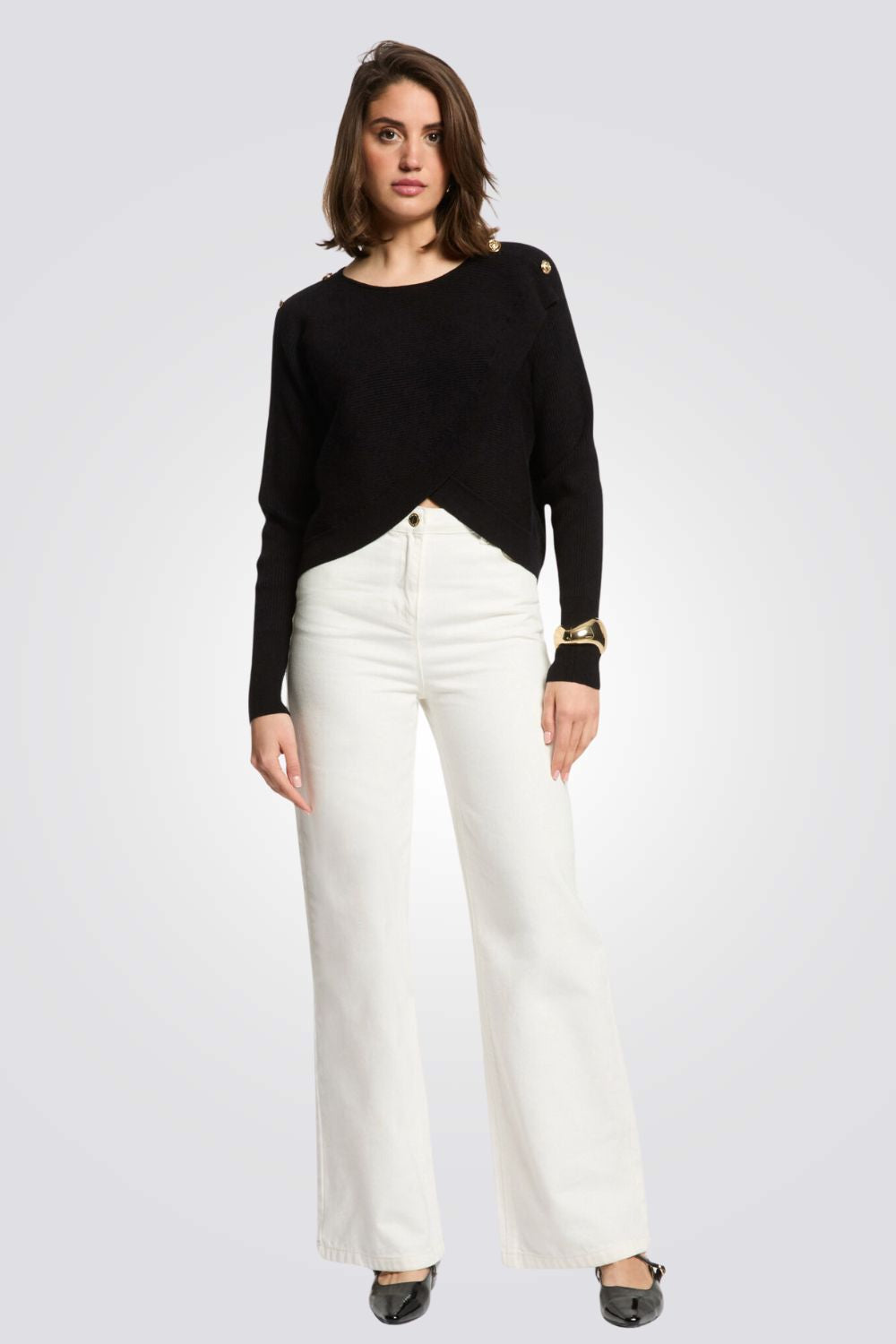 חולצת סריג שחורה עם כפתורי כתף לנשים | מורגן