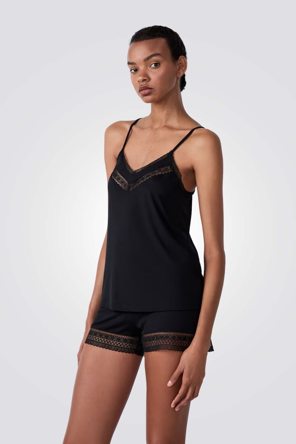 גופיית פיג'מה ALBANE לנשים 