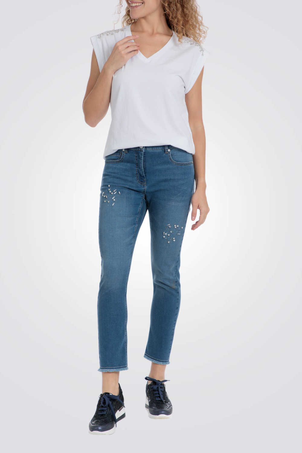 מכנסי ג'ינס ארוכים