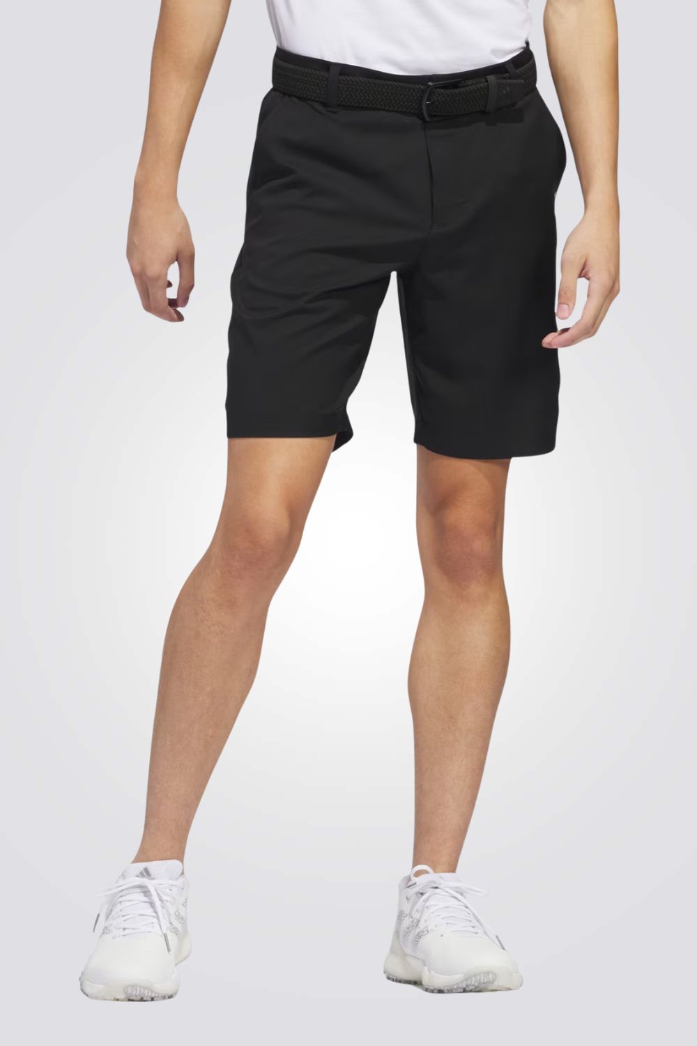 מכנסיים קצרים לגברים