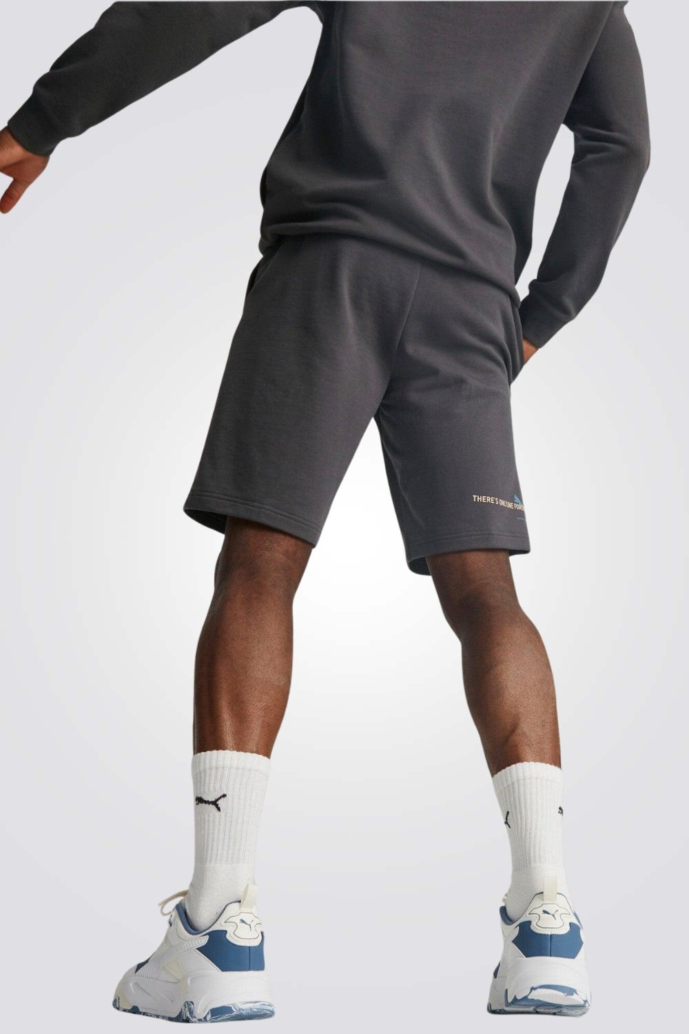 מכנסיים קצרים לגבר BETTER ESSENTIALS בצבע אפור כהה