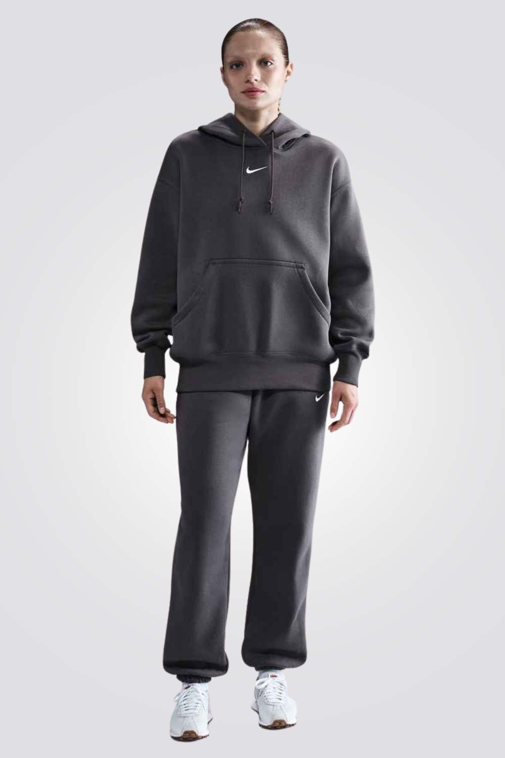 סווטשירט עם קפוצ'ון בצבע אפור לנשים | נייקי