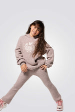 סוודר לילדות עם קפוצ'ון והדפס | אוקיידי 