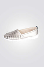 נעלי בובה בסגנון מחורר | ליידי קומפורט