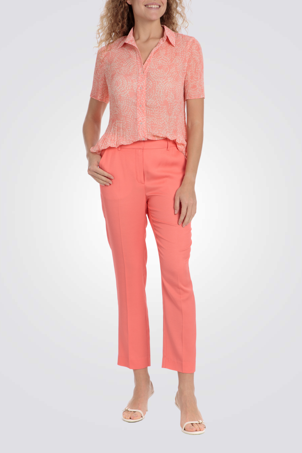 חולצה אלגנטית קצרה עם הדפס