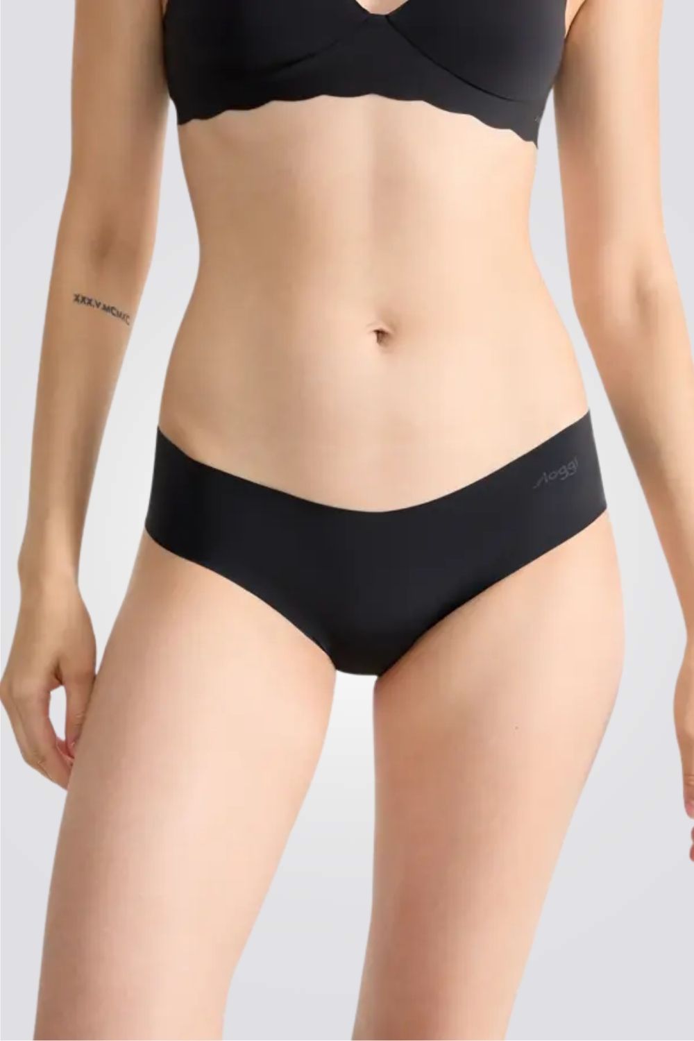 תחתוני היפסטר ZERO Microfibre 2.0 Hip בצבע שחור