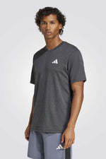 חולצת ספורטTrain Essentials Feelready Novelty לגברים