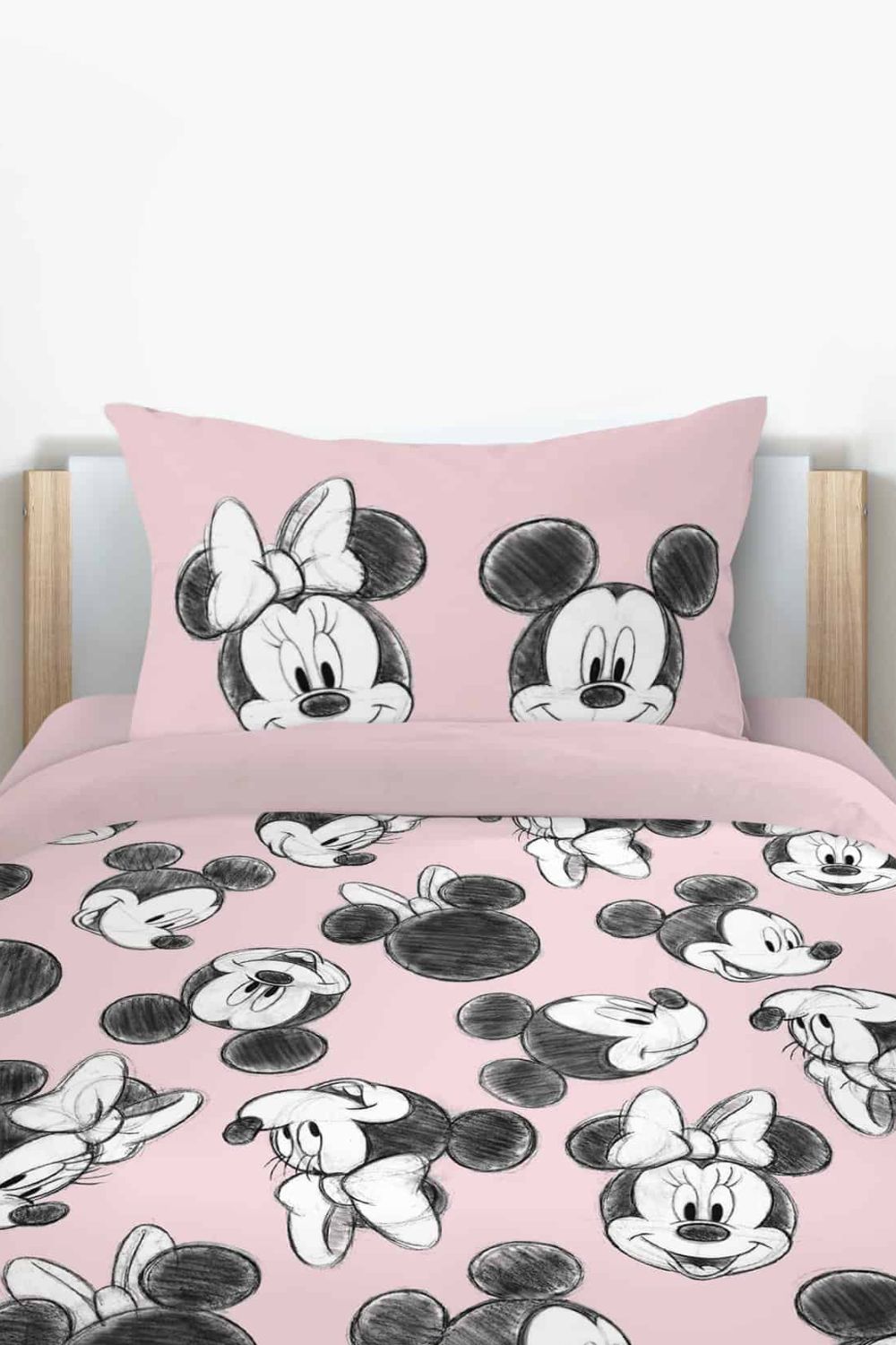 סט מצעים מיטה וחצי 120/200 ס"מ דגם Minnie all around | ריפליי